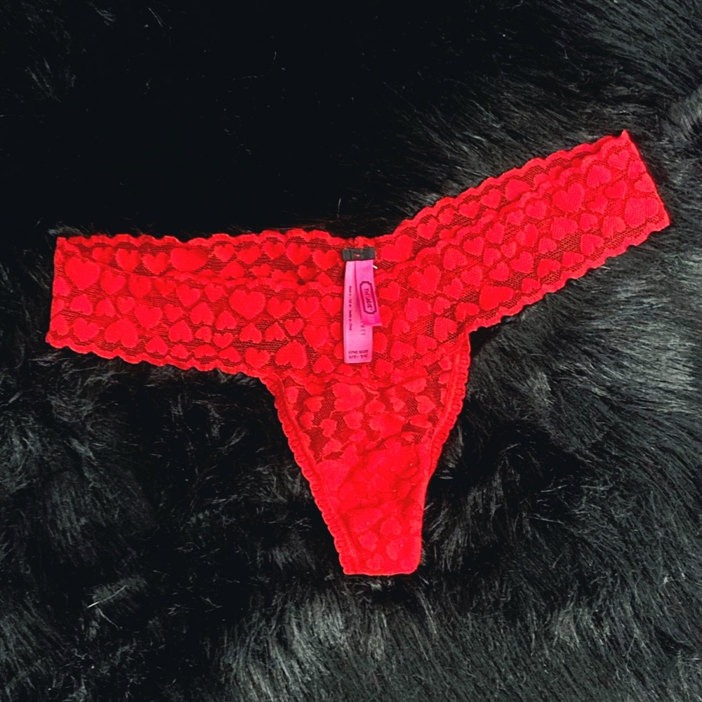 Victoria’s Secret Lace Panties Thong OS